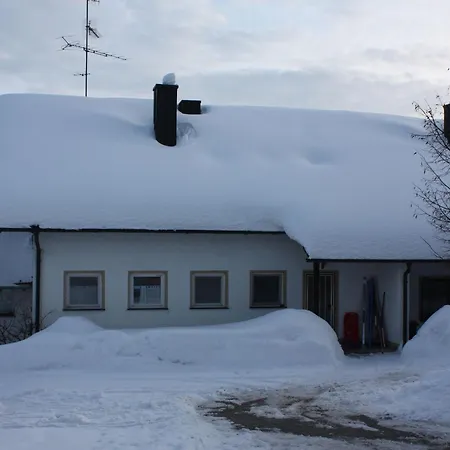 Дом отдыха Spacious Holiday In Schimmelbach